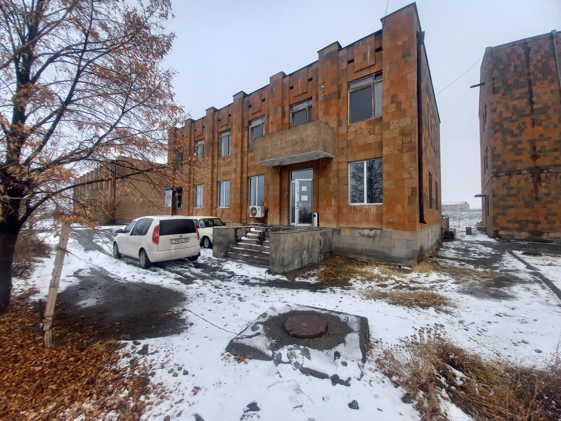 Մարզ Արմավիր, համայնք Բաղրամյան, Արարատյան փող․ թիվ 42, հասարակական տարածք